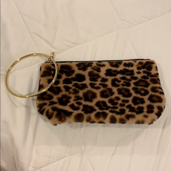 🆕 THACKER NYC: Leopard Clutch w/ Gold Ring - Picture 4 of 8